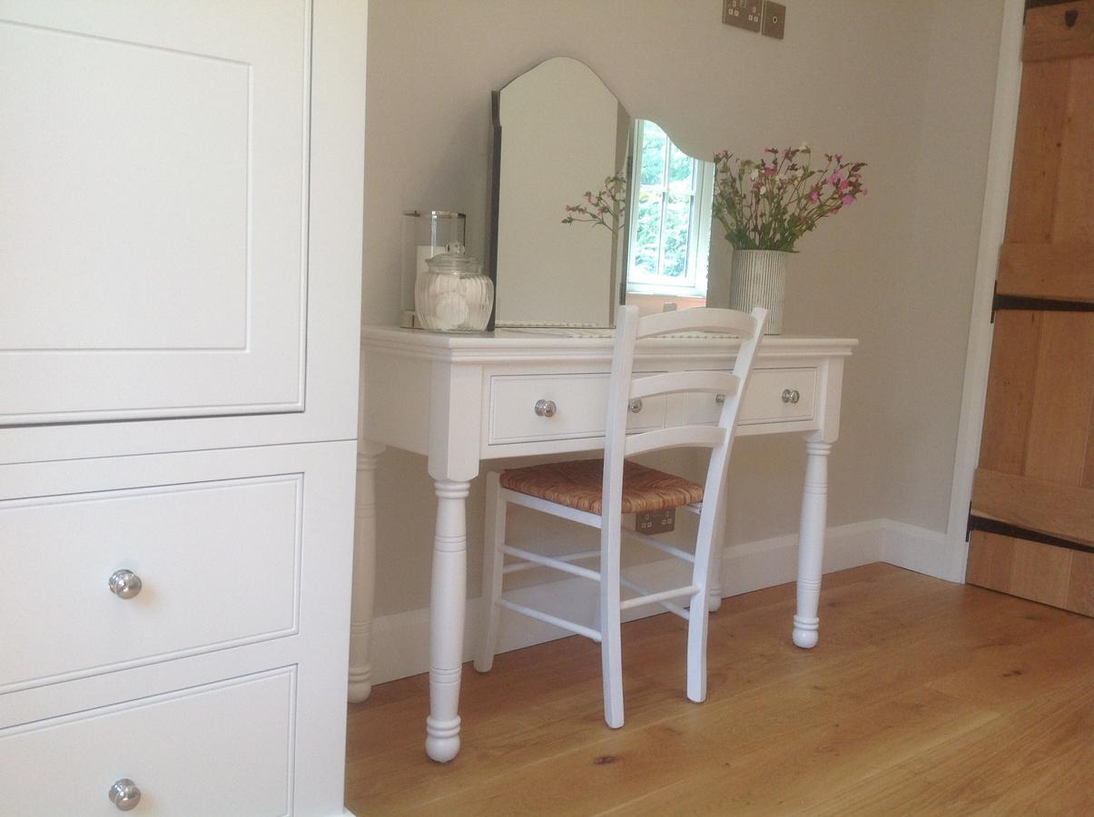 הולט Pippin Heath House B&B מראה חיצוני תמונה